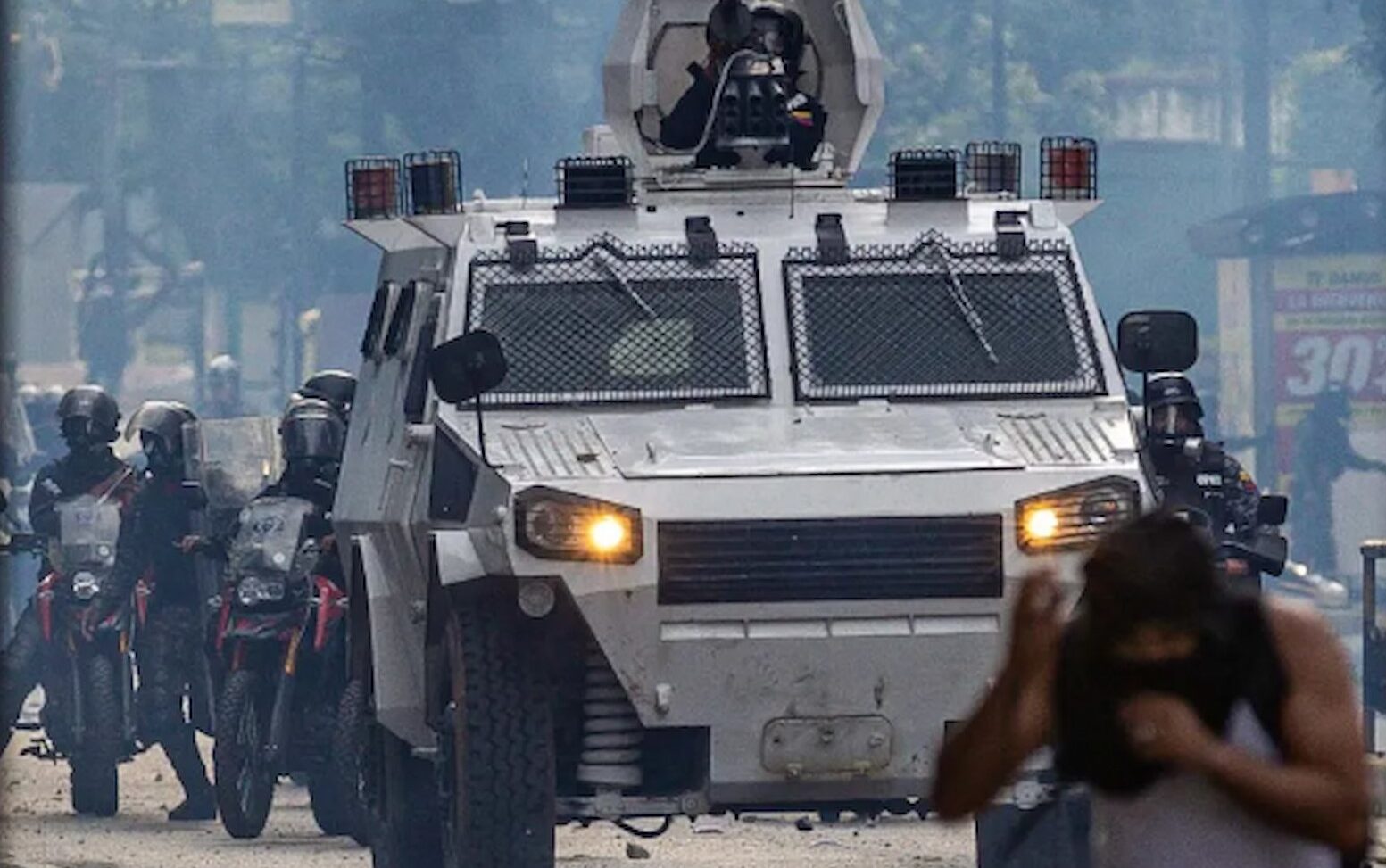 Stalin González: un discurso vacío y sumiso