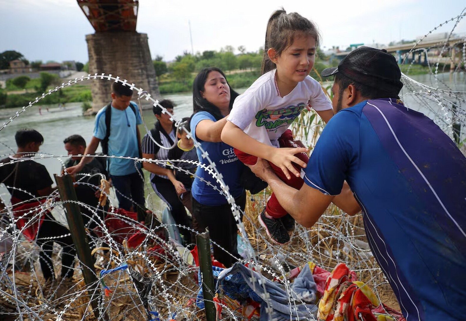 Arcadia ayuda a los migrantes