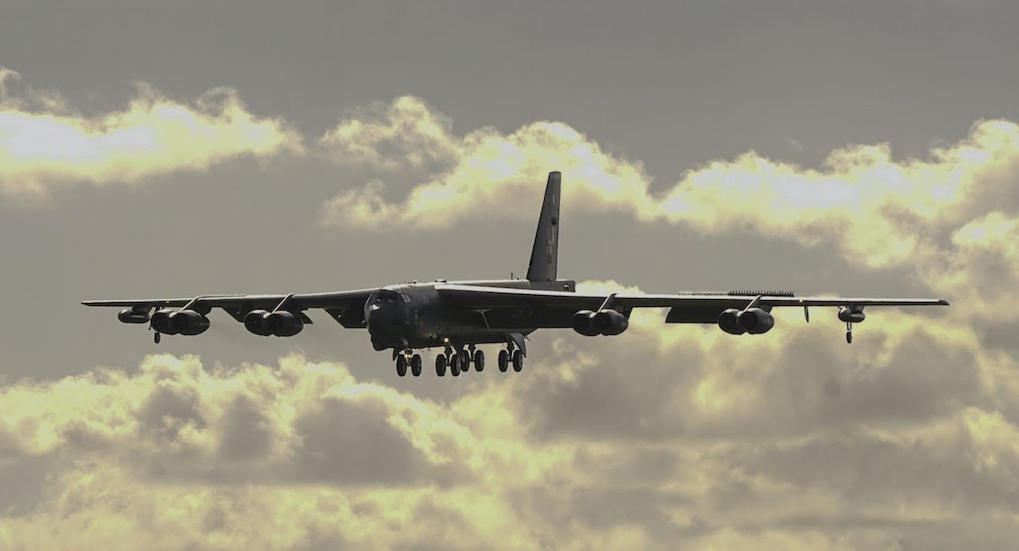 Trump dice que puede hablar con Maduro para salvar vidas, pero no para que siga en el poder