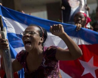 constituciones autoritarias