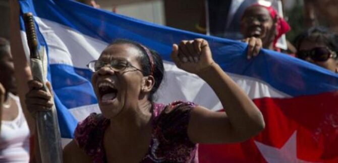 constituciones autoritarias