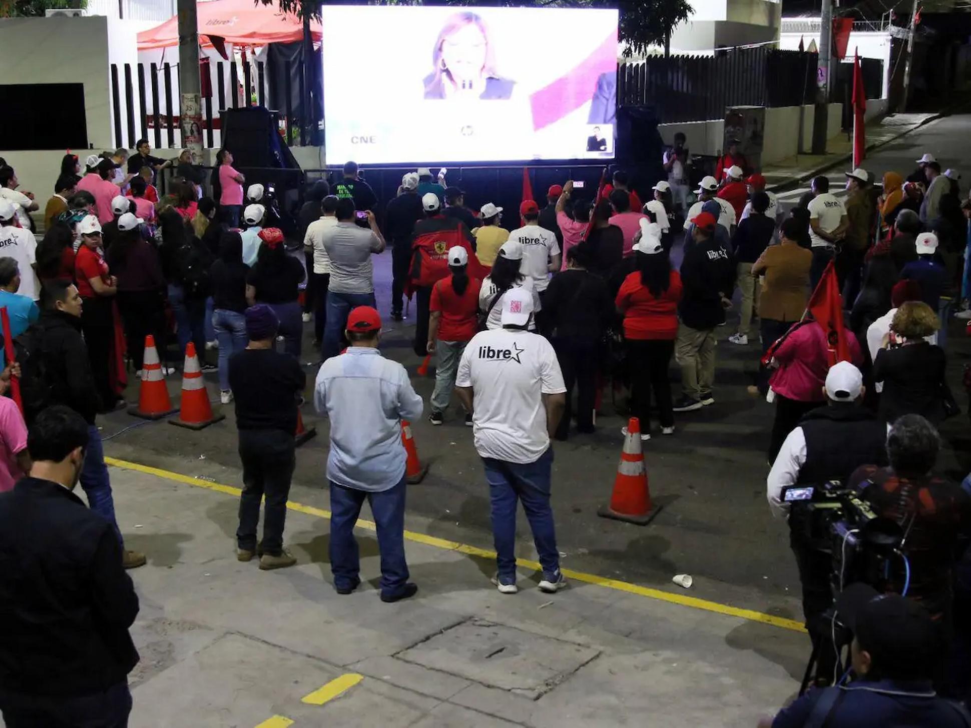 “Honduras le dijo no al socialismo del siglo XXI y dejó en capilla ardiente a su clase política”