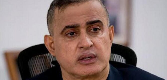 maquinaria represiva