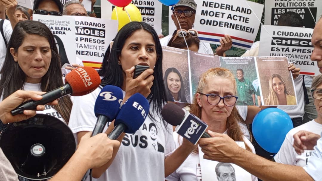 Familiares de presos políticos