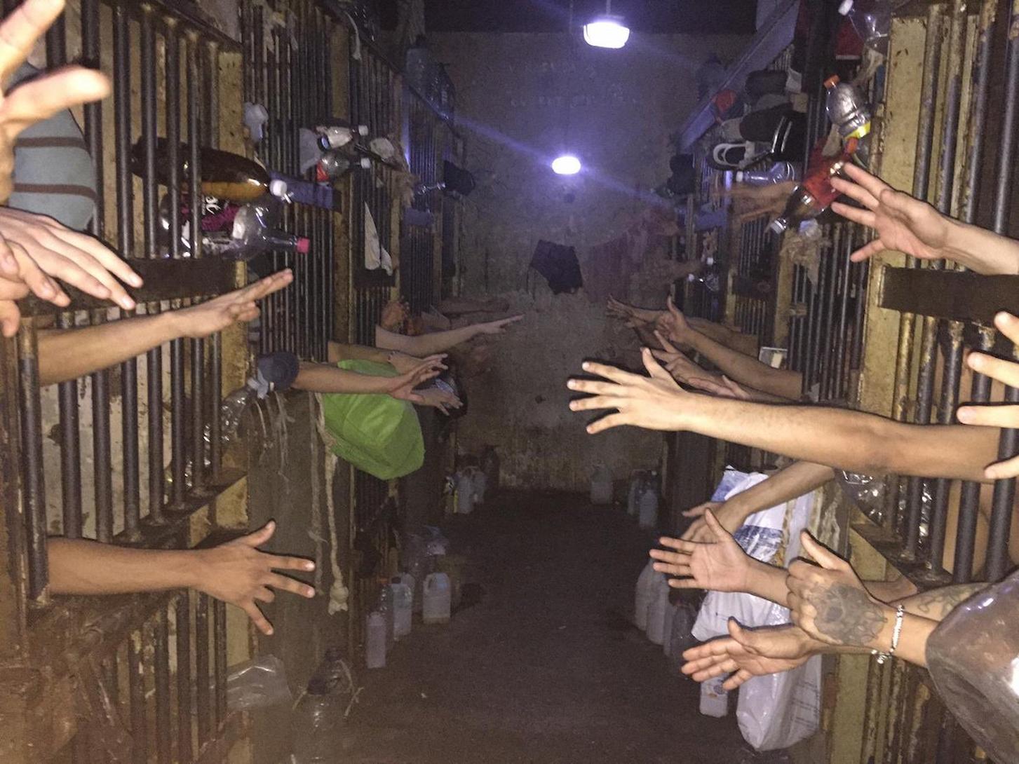 Una semana, cuatro cárceles y nueve presos muertos en Venezuela