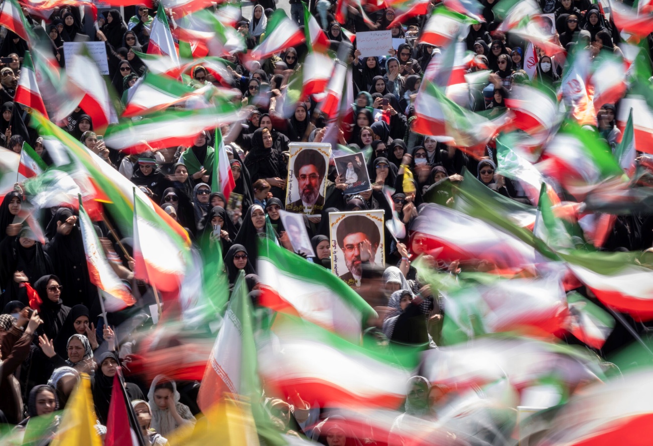 ¿Por qué el régimen iraní controla las calles?