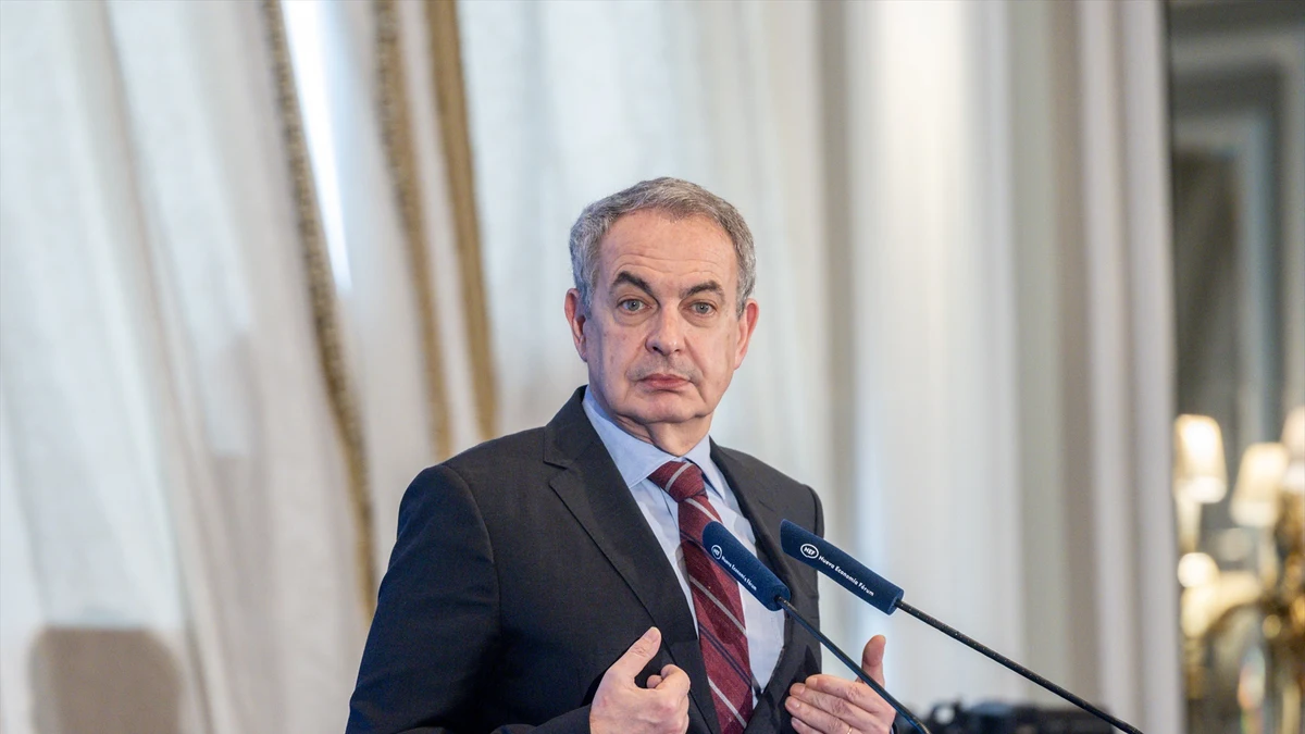 Anticorrupción y la Audiencia Nacional frenan la ofensiva legal de Zapatero para anular el caso Plus Ultra
