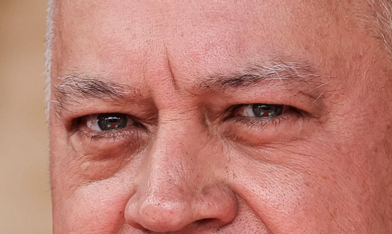 Entre la recompensa de Washington y el exilio en Medio Oriente: La supuesta salida negociada de Diosdado Cabello de Venezuela en la palestra
